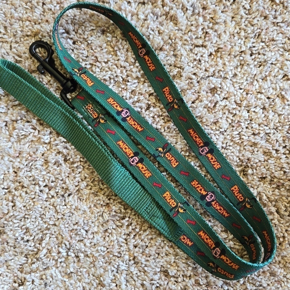 Disney leash, guc